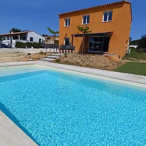 https://villa-titou.fr-provencehotel.com